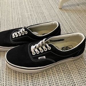 Vans Authentic- Black